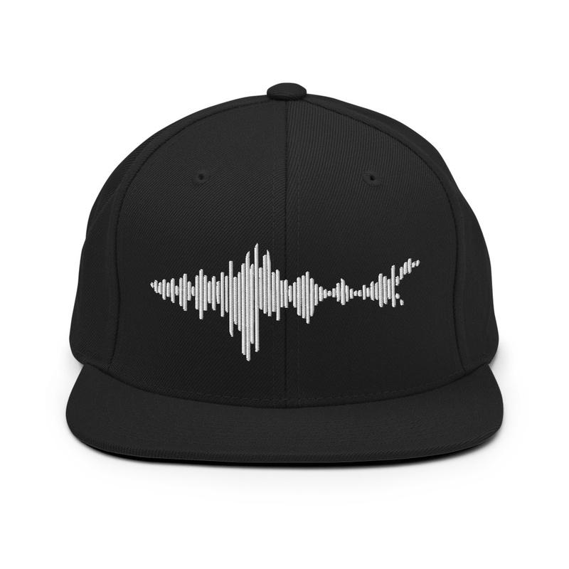 Shark Wave Hat Black